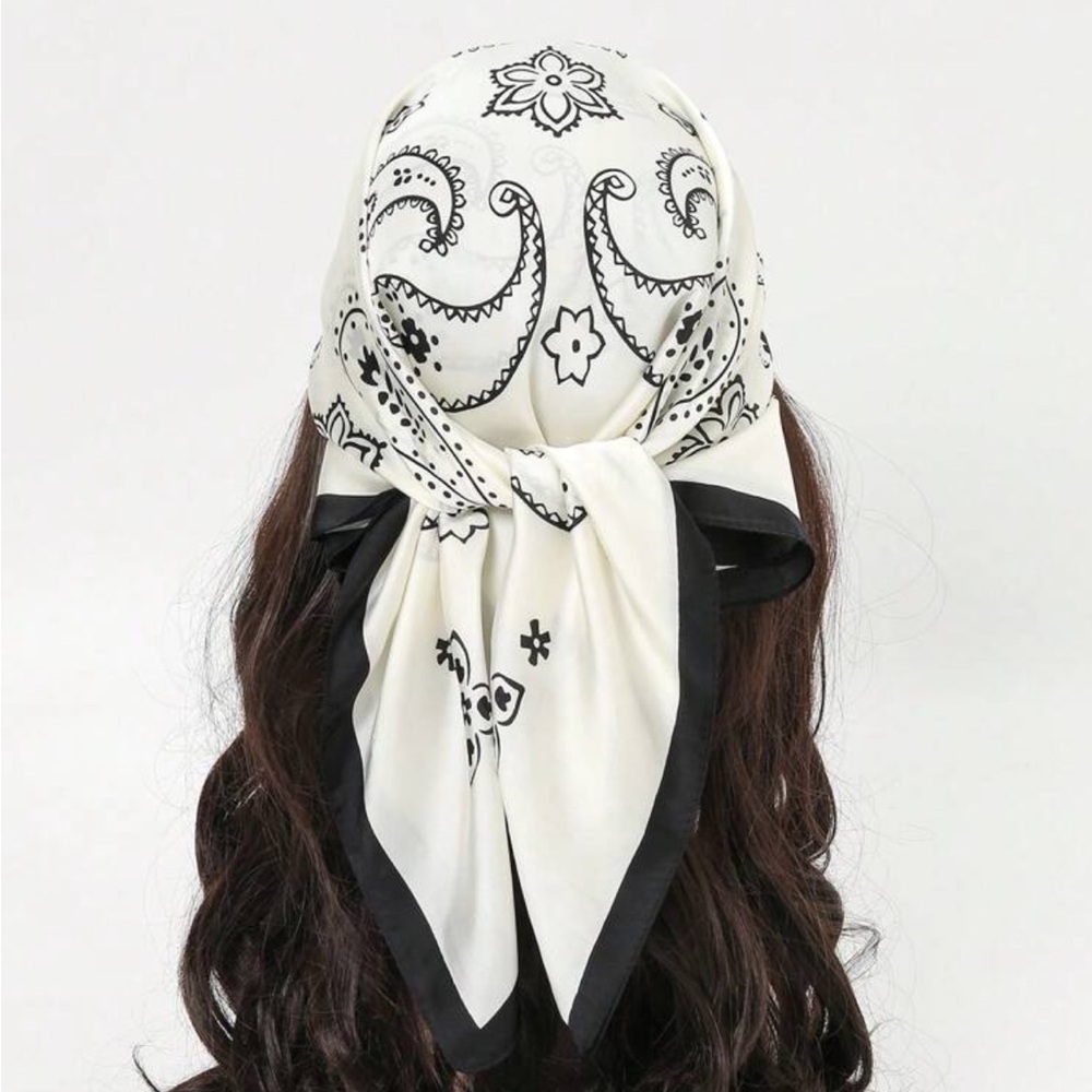 Black and White Paisley Bandana